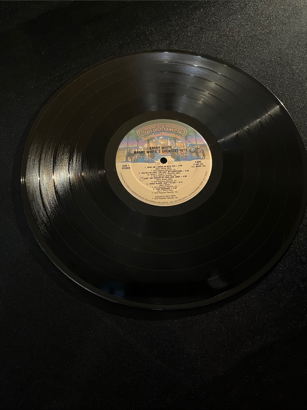 “Barry White’s Greatest Hits” Vinyl Record - Picture 6 of 7